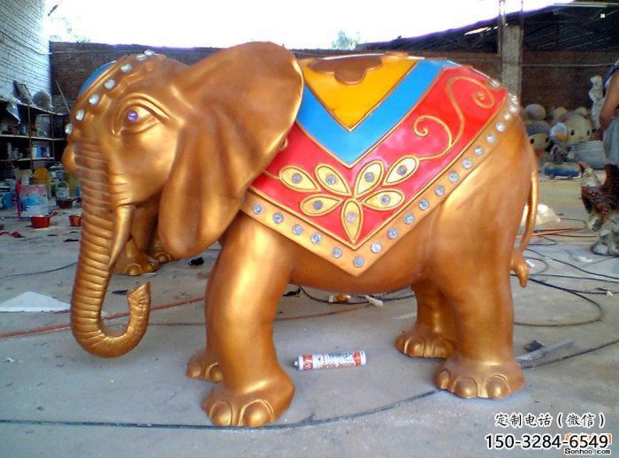 大象雕塑展品，公园小品，彩绘大象雕塑生产商