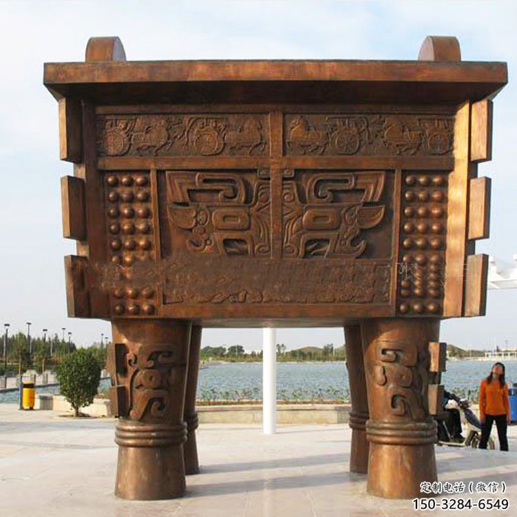 鎏金大克鼎雕塑,黃銅材質(zhì)加工 鎏金大克鼎雕塑,黃銅材質(zhì)加工