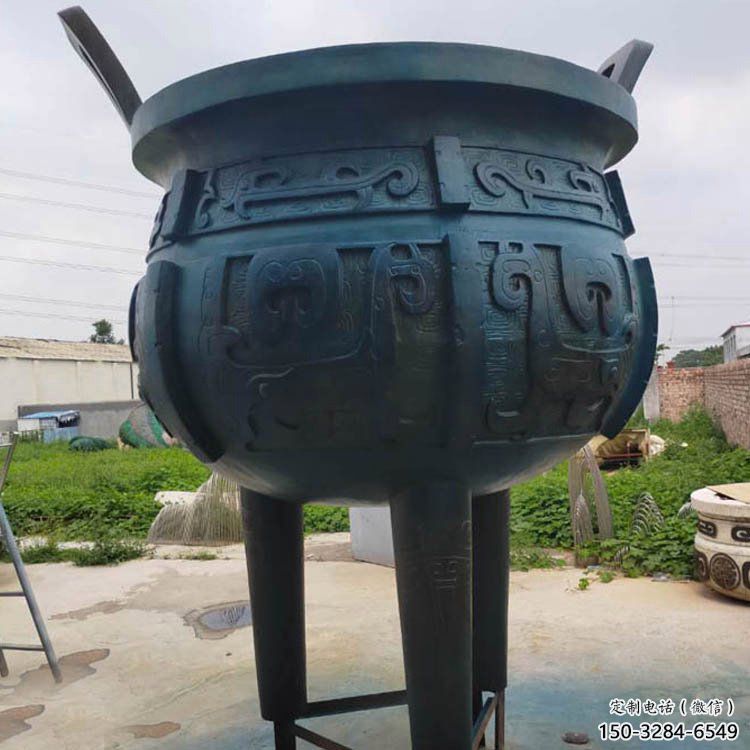仿古三足圆鼎铜雕塑 仿古三足圆鼎铜雕塑
