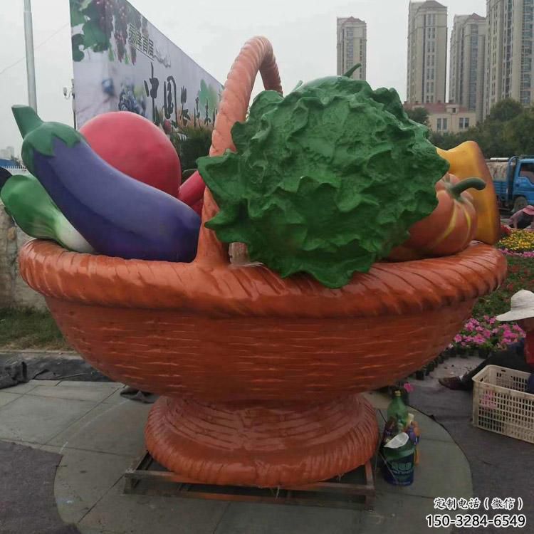 果篮摆件批发，地标摆件，铁艺果篮雕塑生产商