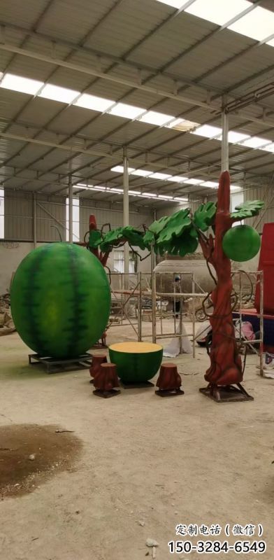 果篮雕塑优选，陆地摆件，西瓜果篮雕塑制作