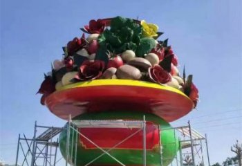 彩绘景观果篮雕塑生产，景区案例，彩绘不锈钢果篮雕塑优选