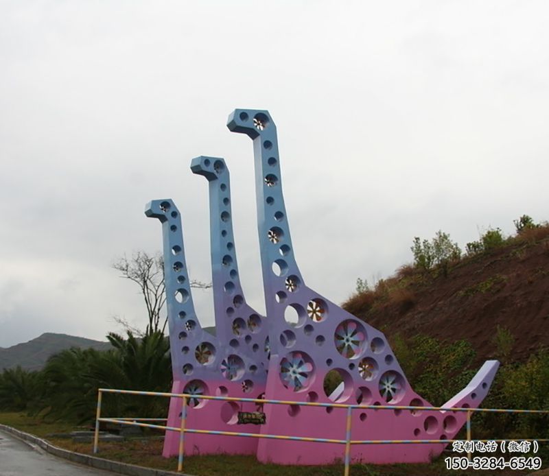 镂空主题恐龙雕塑生产，透雕系列，户外恐龙雕塑生产商
