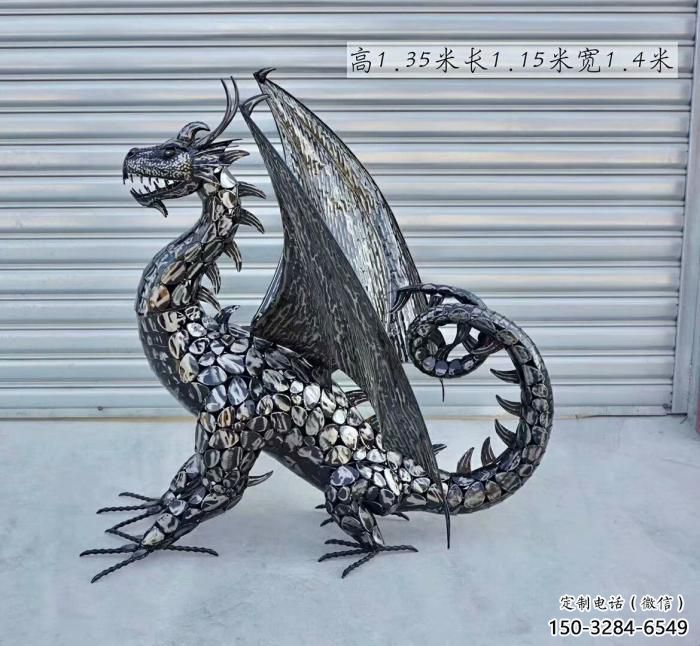 主题恐龙雕塑供给，中式工艺，景观铁艺恐龙雕塑精品