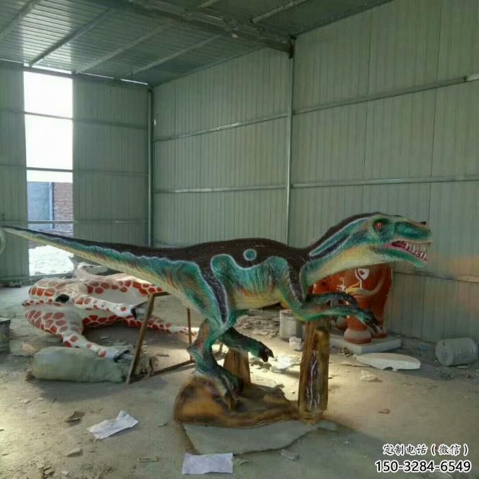 恐龙雕塑定做，小区摆件，软体发声恐龙雕塑制作