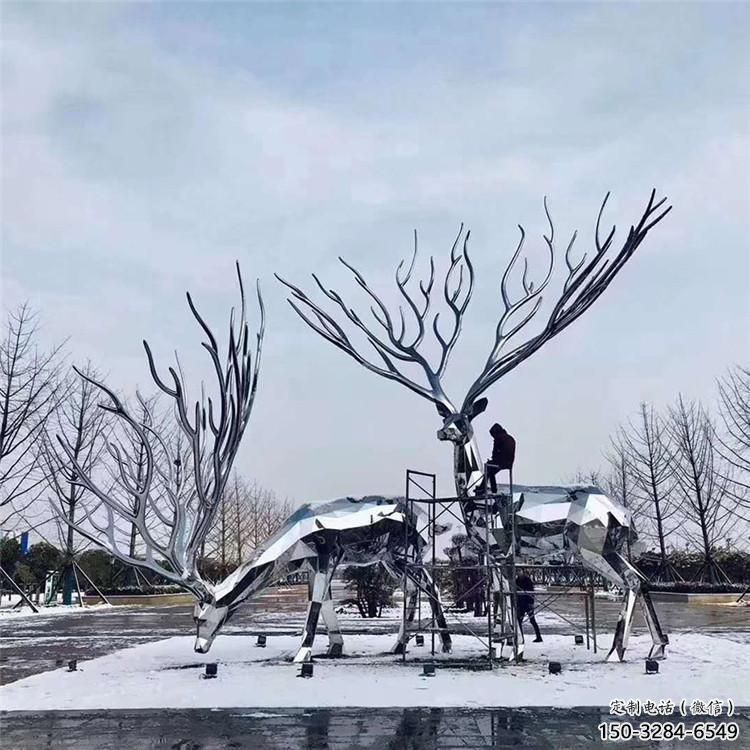 梅花鹿雕塑通用，陆地摆件，镜面工艺梅花鹿雕塑点击