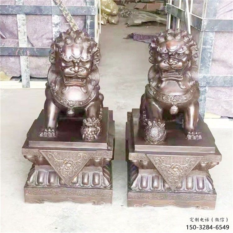 紫铜狮子雕塑通用，动物装饰标识，景观蹲狮雕塑承接