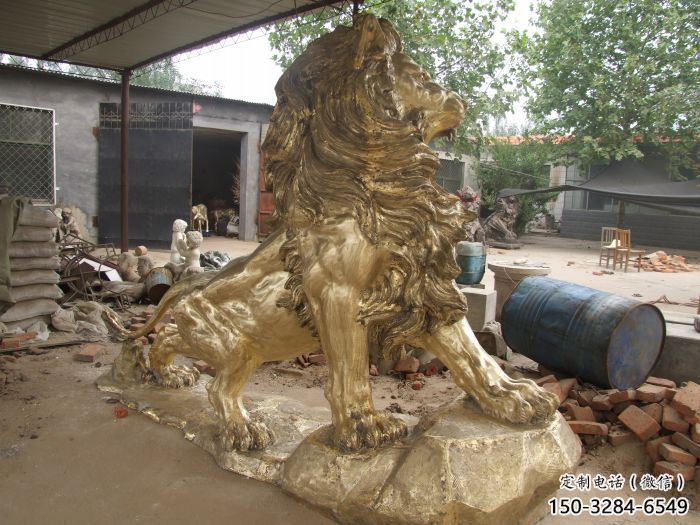 纯铜仿古狮子雕塑，动物雕塑，大型走狮雕塑标准