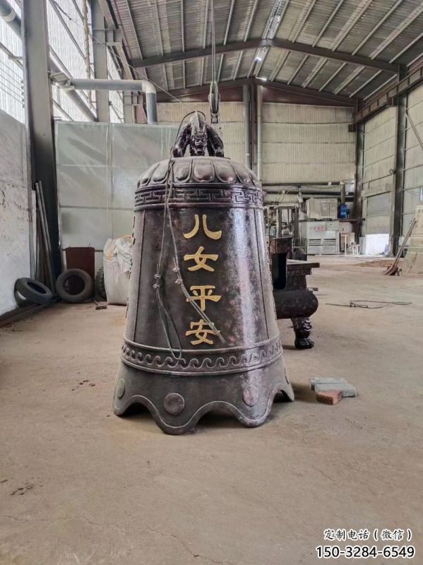 宗祠八卦纹铜钟雕塑