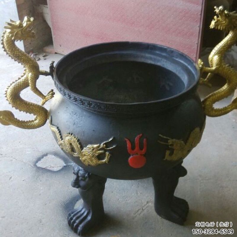 盘龙三足炉铜雕塑 盘龙三足炉铜雕塑