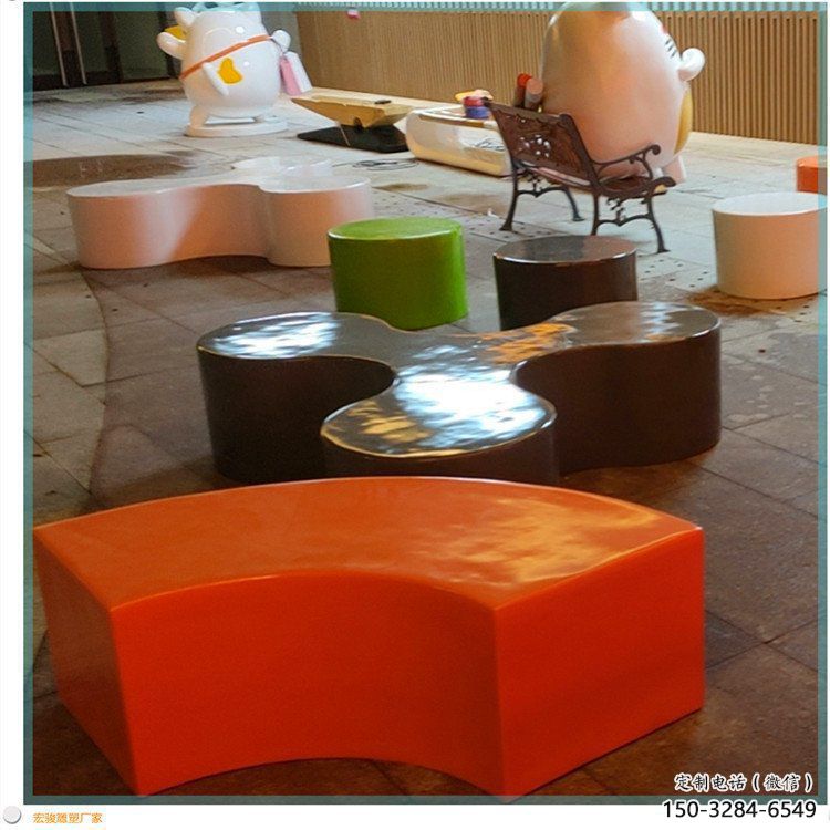 玻璃钢几何造型坐凳雕塑制作 玻璃钢几何造型坐凳雕塑制作