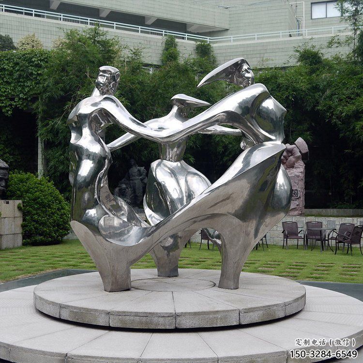 艺术地球雕塑承接，景区案例，公园地球天使雕塑定制