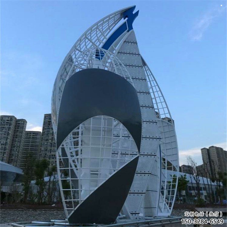 大型帆船雕塑，镀铜景观雕塑，镜面工艺