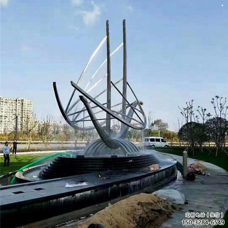 龙舟雕塑供应，街景小品，锻钢不锈钢龙舟雕塑优价