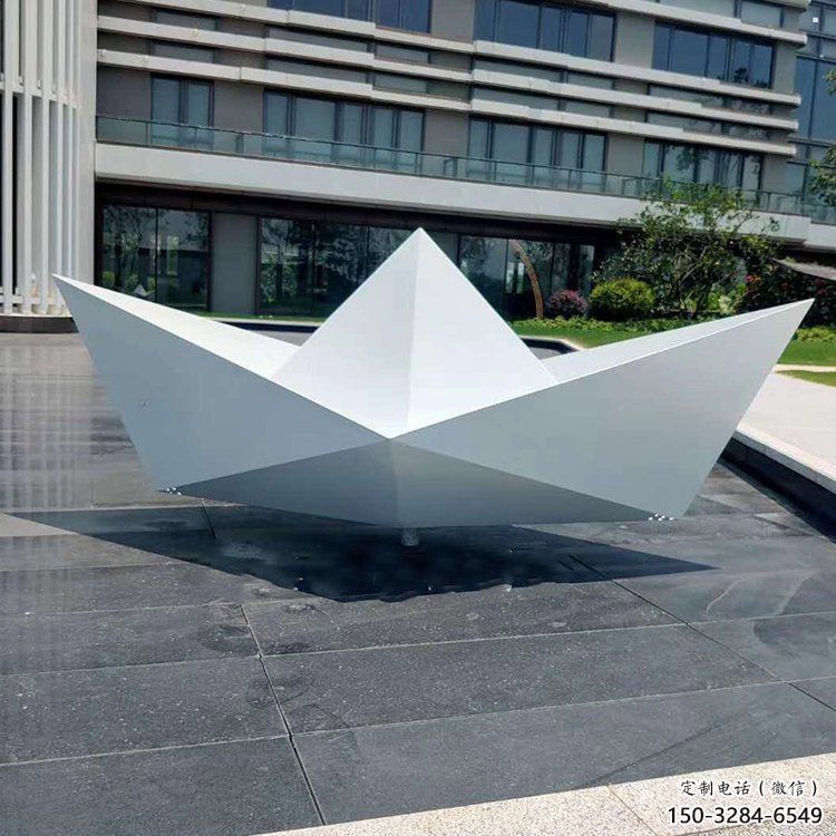 抽象纸船雕塑厂家，标识雕塑，景观折纸船雕塑指用