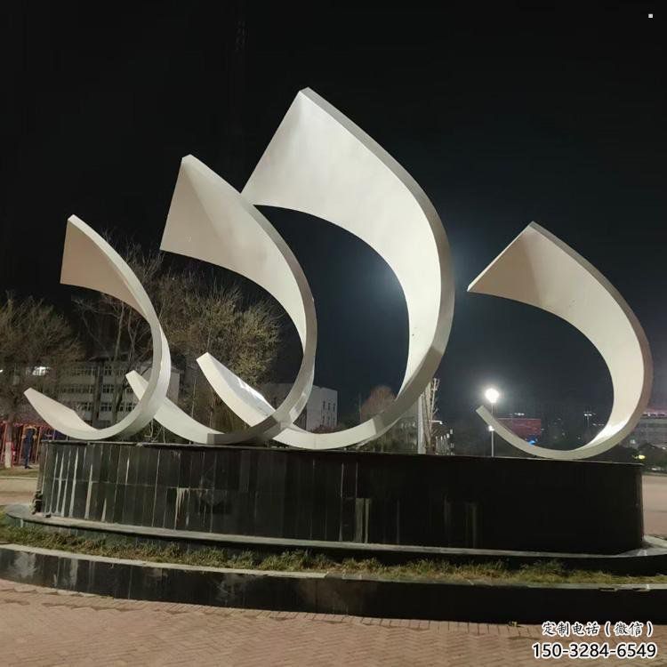 农村帆船雕塑，烤漆景观雕塑，抽象效果