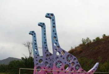 镂空主题恐龙雕塑生产，透雕系列，户外恐龙雕塑生产商