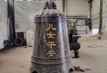 宗祠八卦纹铜钟雕塑