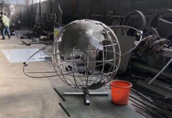 地球仪雕塑生产，透雕系列，镜面地球仪雕塑生产商