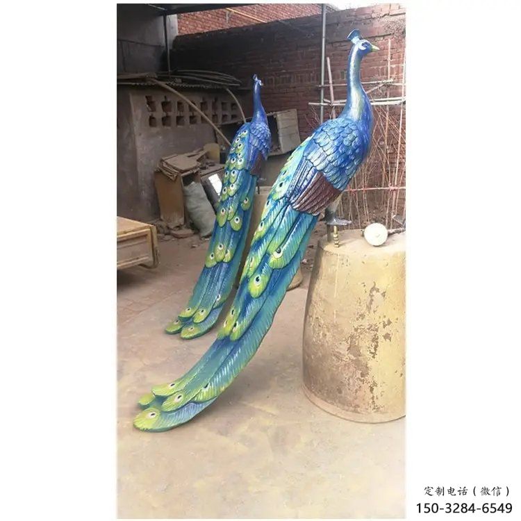 彩绘孔雀景观批发，景观雕塑，仿真孔雀雕塑定价