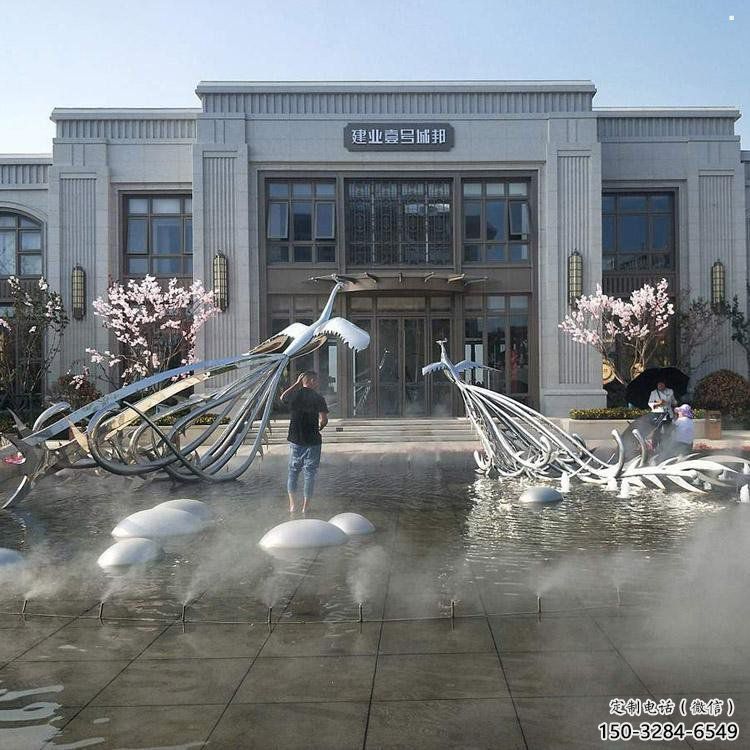 孔雀景观雕塑常用，酒店摆件，水景不锈钢孔雀雕塑厂