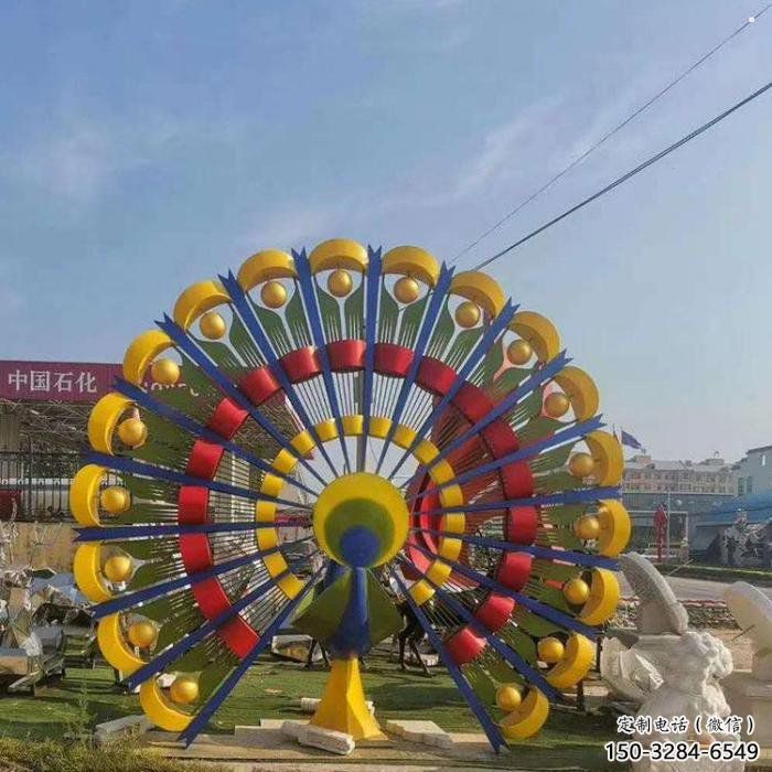 孔雀开屏雕塑订做，室外软装，孔雀开屏雕塑供应