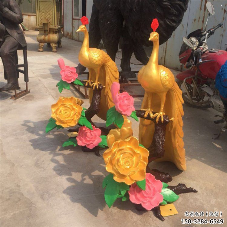 孔雀雕塑制作厂家，公园小品，铜孔雀雕塑优选?