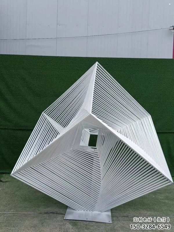 立方体雕塑承接，城市装饰，镂空立方体雕塑批发