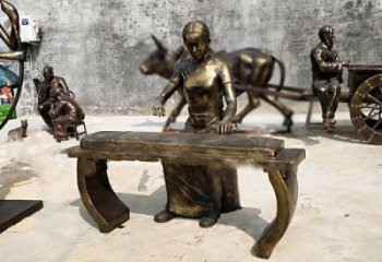 弹古筝雕塑制造商，小区摆件，民俗人物雕塑提供