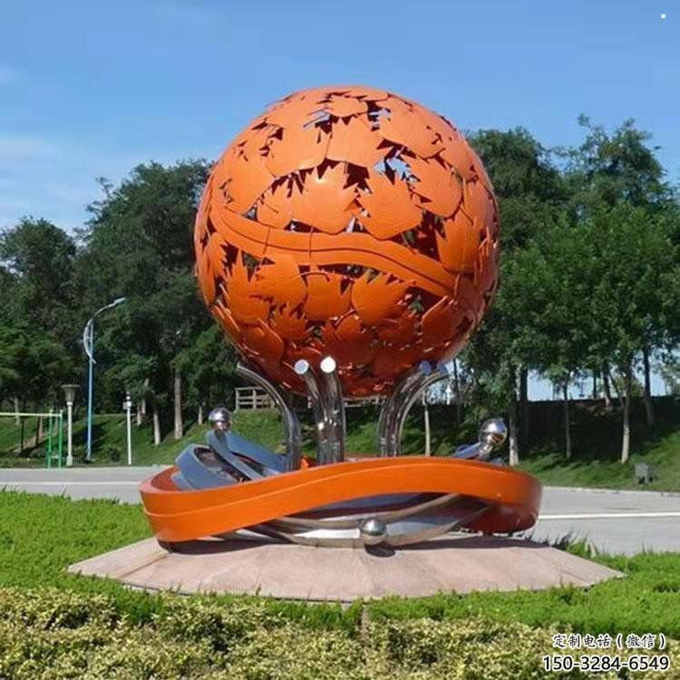 镂空球雕塑指用，白钢构件，烤漆镂空球雕塑提供