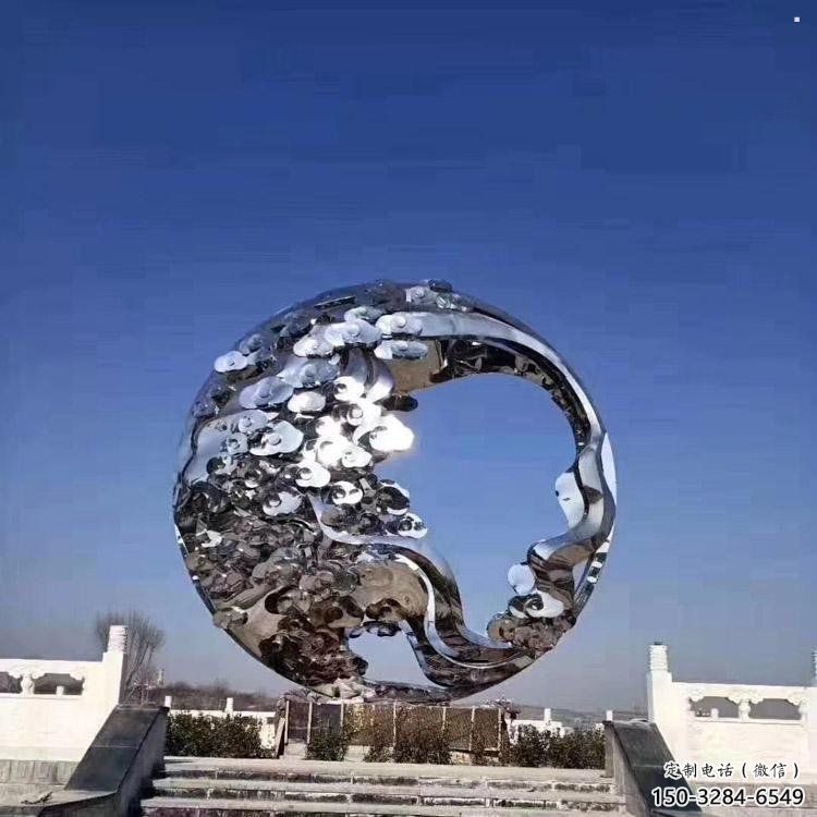 镂空球雕塑优价，小区摆件，异形镂空球雕塑厂家精选