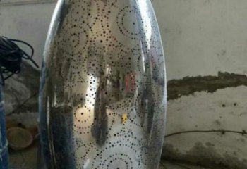 镜面球雕塑承接，钢管组合，镂空不锈钢球雕塑特供