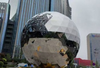 镜面球雕塑厂家，美陈雕塑，不锈钢球雕塑生产商