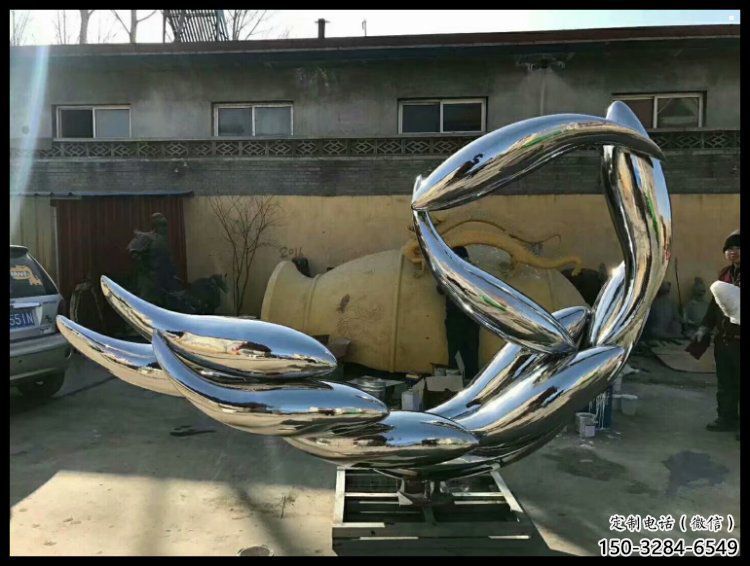 丝带雕塑优选，陆地摆件，艺术不锈钢丝带雕塑供应