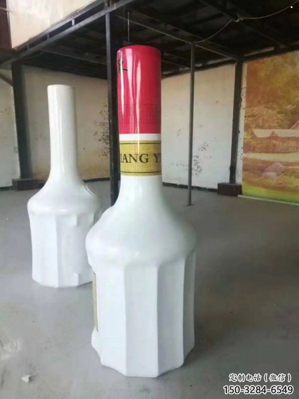 彩绘瓶子雕塑 彩绘瓶子雕塑