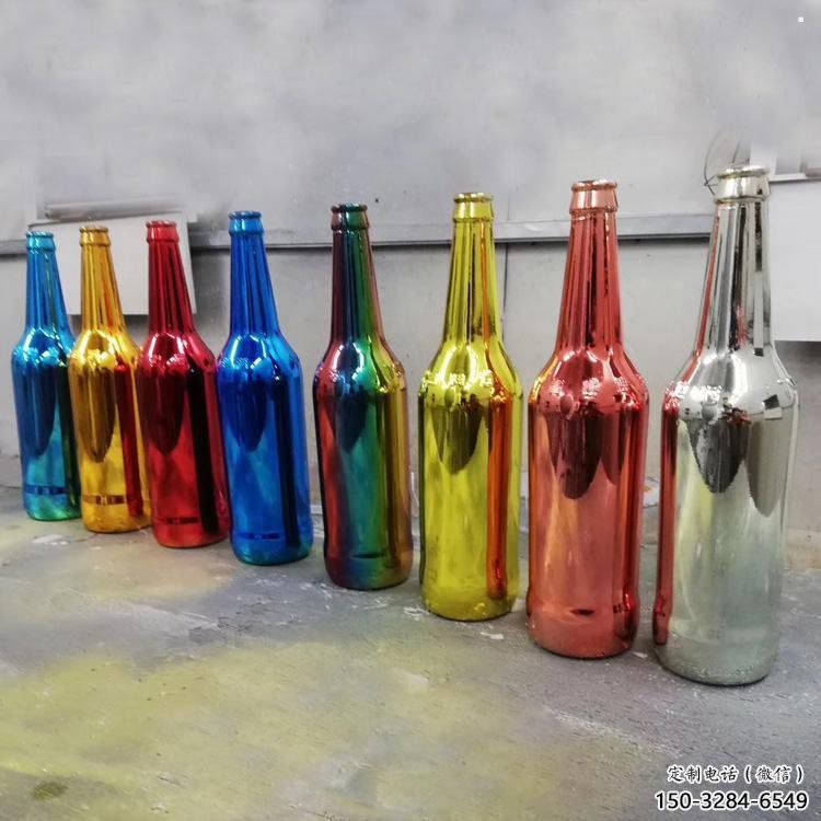 啤酒瓶雕塑通用，户外雕塑，玻璃钢啤酒瓶雕塑供应