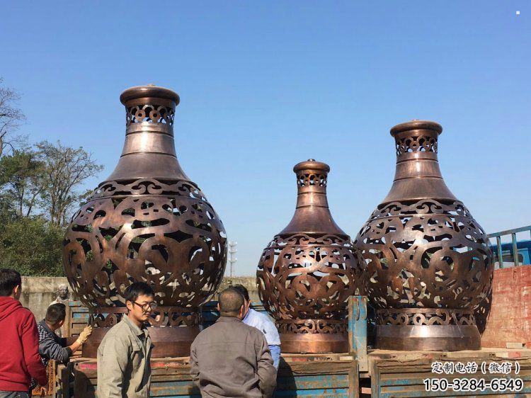 铜花瓶雕塑精选，户外雕塑，景观铜花瓶雕塑优价