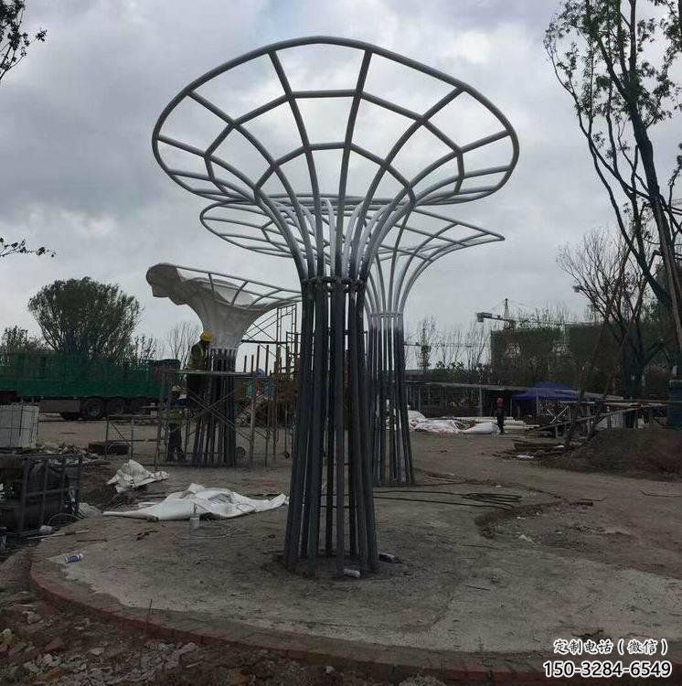遮阳树雕塑制造，镂空雕塑，不锈钢遮阳树雕塑厂家
