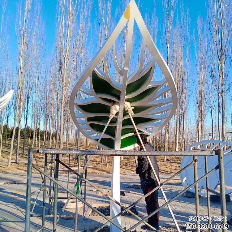 仿真树叶雕塑制造商，美陈雕塑，彩绘仿真树叶雕塑订做