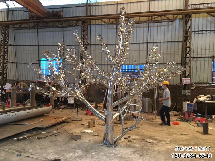 大型枫树雕塑优选，白钢构件，不锈钢枫树雕塑厂