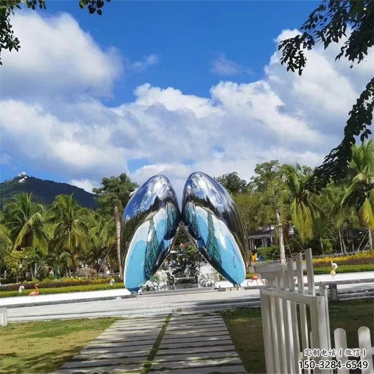 四叶草雕塑厂家，景区案例，不锈钢四叶草雕塑常用