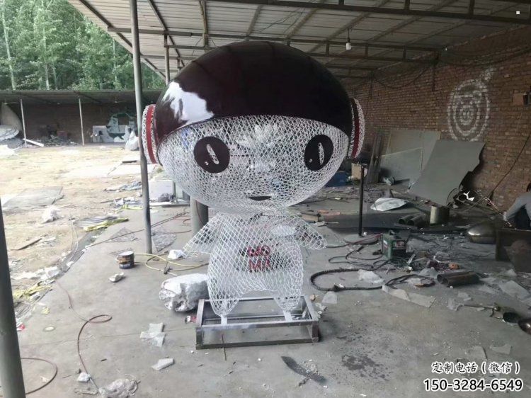 动漫人物雕塑厂家，编织工艺，公园广场户外卡通人物雕塑