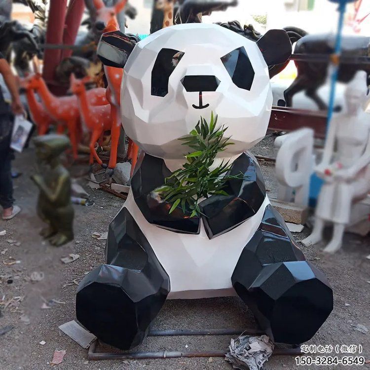 大型熊猫雕塑常用，户外摆放，仿真熊猫雕塑展示