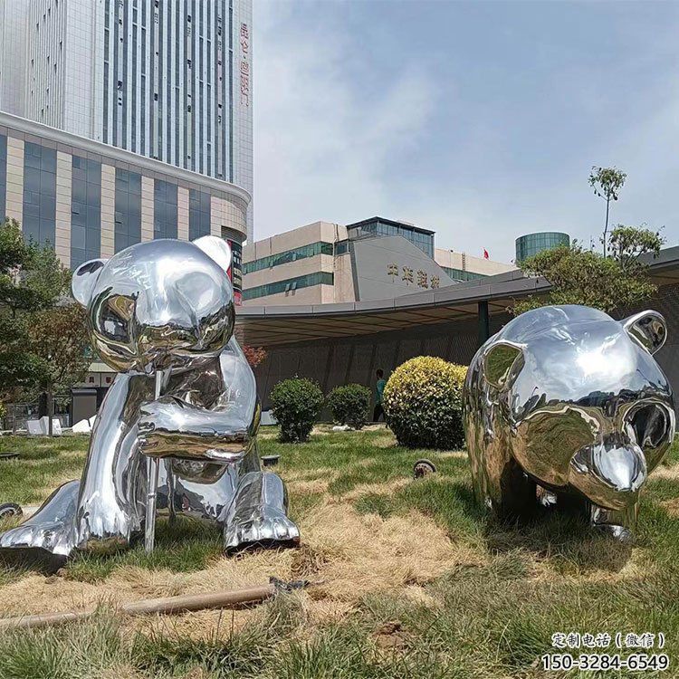 熊猫雕塑造型供需，广场雕塑，不锈钢熊猫雕塑选用