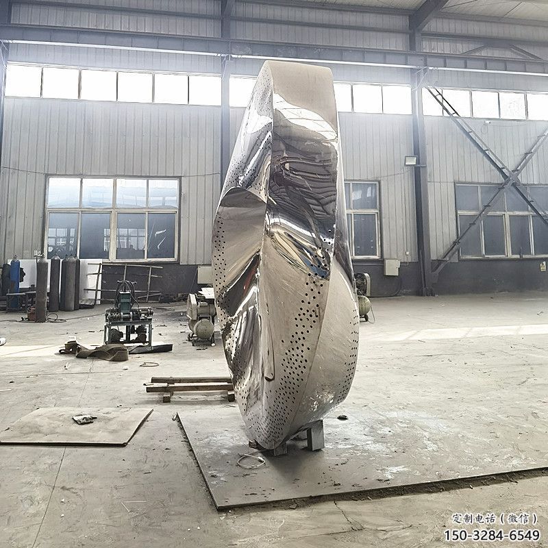 圆环雕塑优价，钢管组合，不锈钢圆环雕塑特供