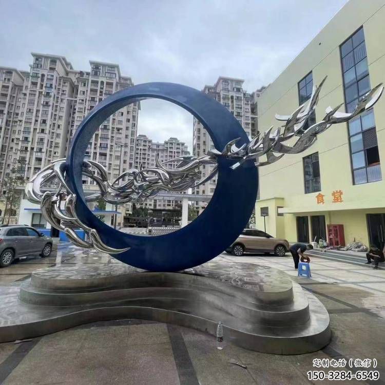 圆环雕塑定做，小区摆件，烤漆圆环雕塑制作