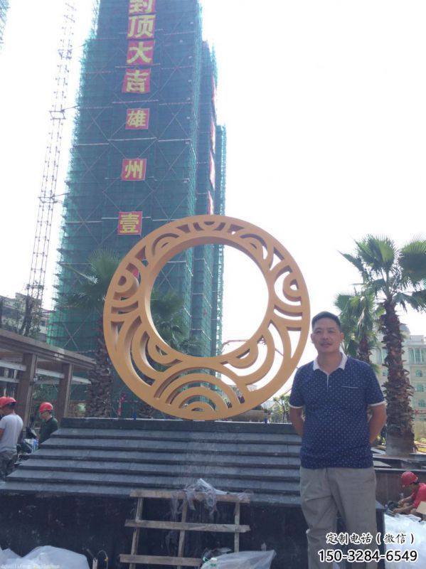 圆环雕塑服务商，美陈雕塑，烤漆圆环雕塑厂家精选