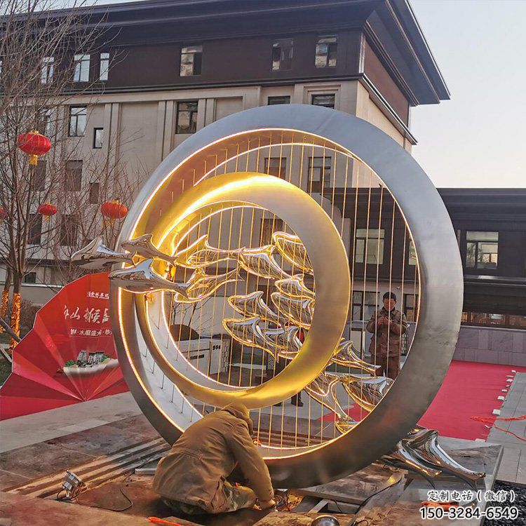 圆环雕塑精品，景观概念，烤漆圆环雕塑通用