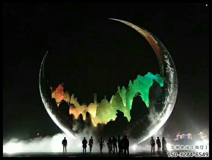 城市月牙雕塑，网格体育雕塑，古铜效果