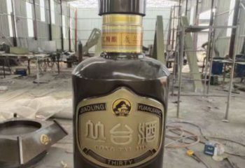 售楼部酒瓶雕塑，喷砂发光雕塑，烤漆题材